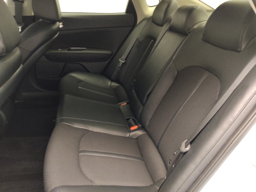 2019 Kia Optima in Macon, GA 31210 - 18086224 18