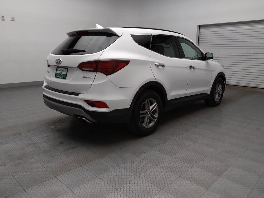 2018 Hyundai Santa Fe in Lubbock, TX 79424 - 18086225 9