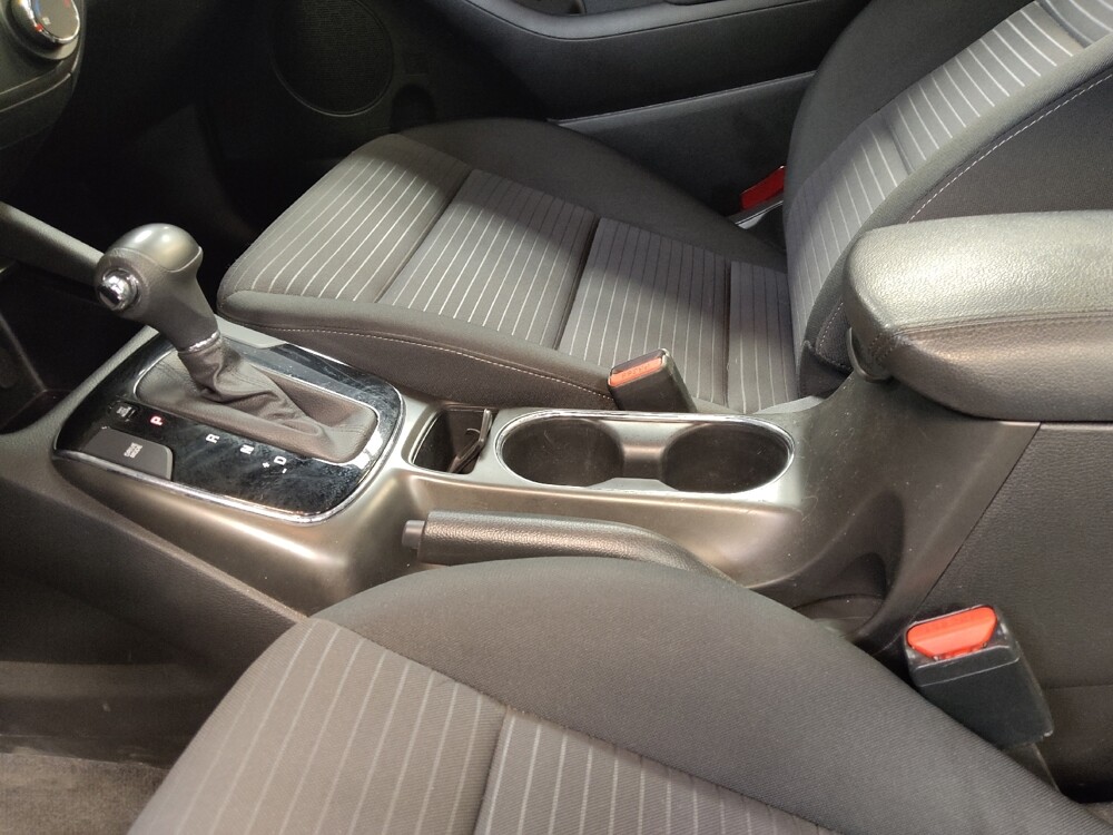 2017 Kia Forte in Lakeland, FL 33815 - 18086227 26