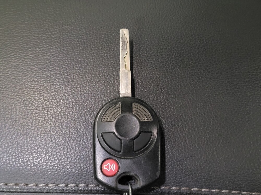 2018 Ford Escape in Lakeland, FL 33815 - 18086231 32