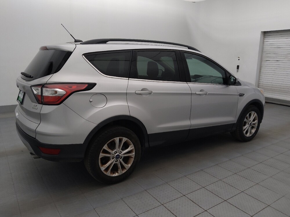 2018 Ford Escape in Lakeland, FL 33815 - 18086231 10