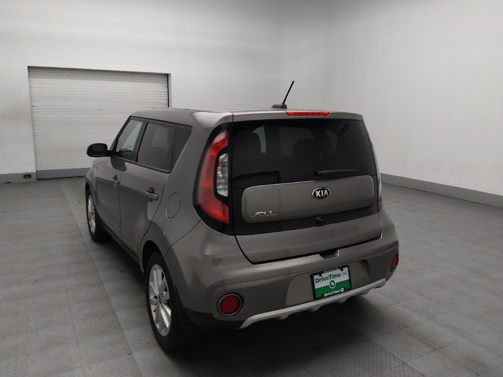 2017 Kia Soul in Marietta, GA 30062 - 18086235 5