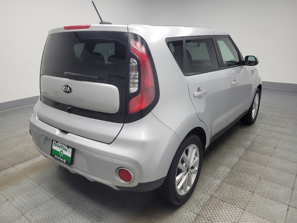 2019 Kia Soul in Highland, IN 46322 - 18086242 9