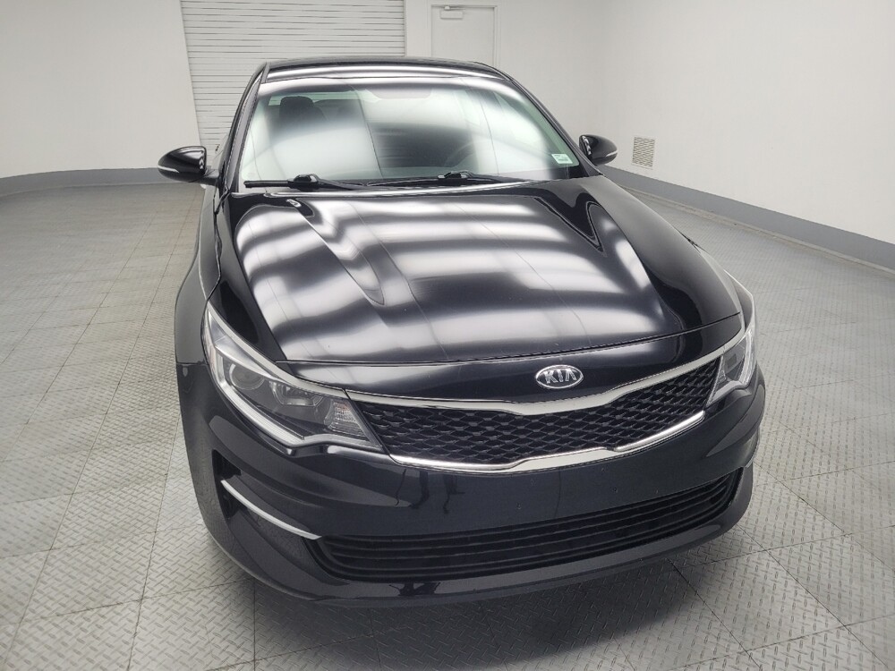 2018 Kia Optima in Highland, IN 46322 - 18086243 14