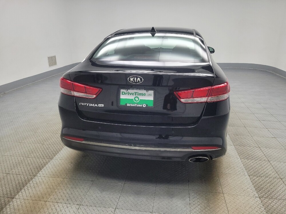 2018 Kia Optima in Highland, IN 46322 - 18086243 7