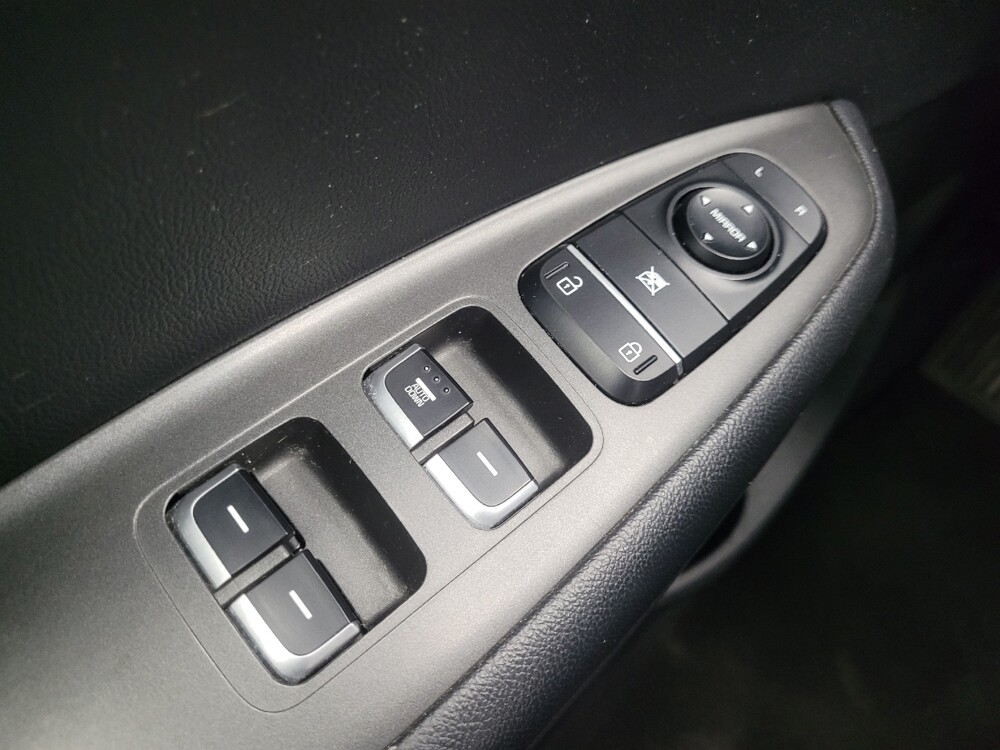 2018 Kia Optima in Highland, IN 46322 - 18086243 27