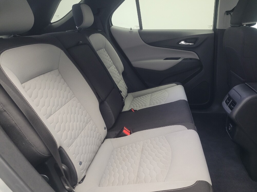 2020 Chevrolet Equinox in Indianapolis, IN 46222 - 18086244 19