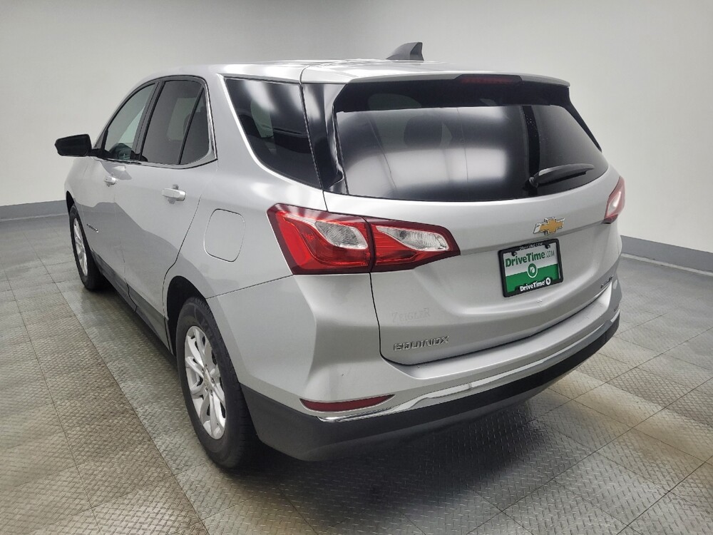 2020 Chevrolet Equinox in Indianapolis, IN 46222 - 18086244 5