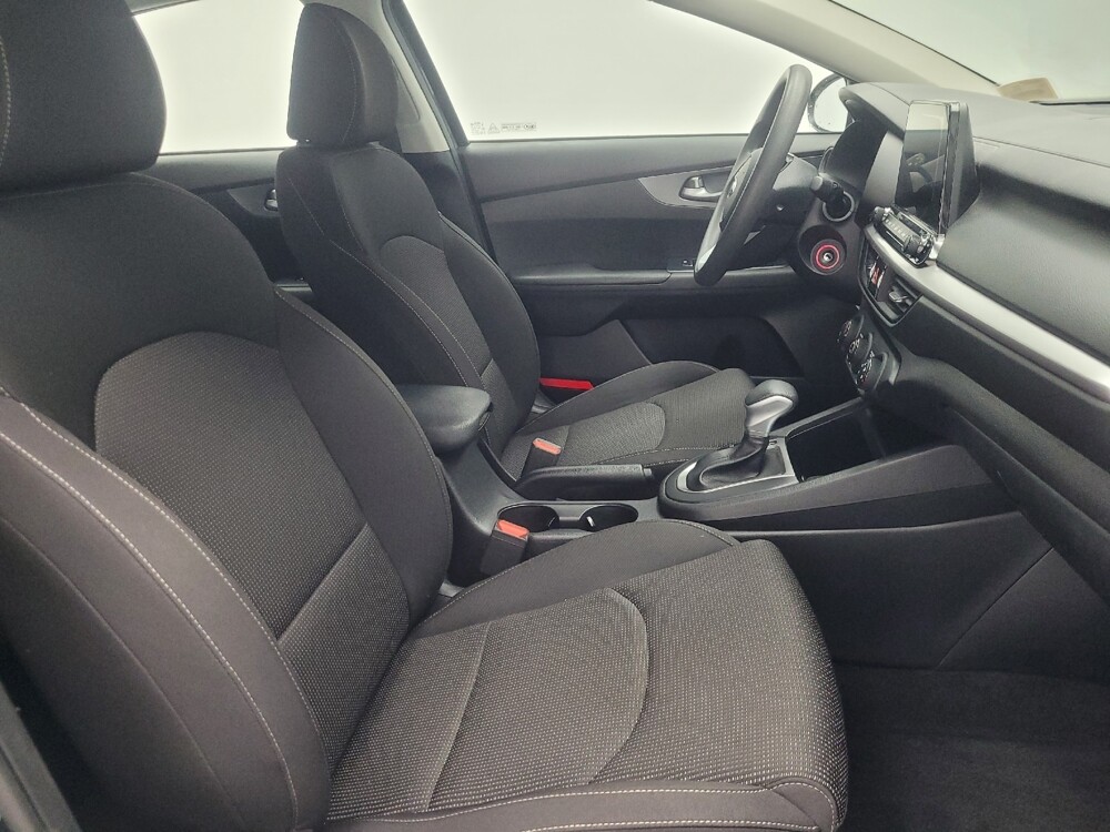 2020 Kia Forte in Highland, IN 46322 - 18086245 21