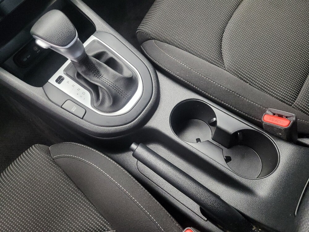 2020 Kia Forte in Highland, IN 46322 - 18086245 26