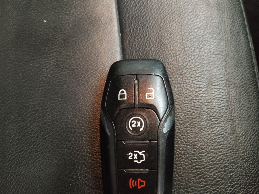 2017 Ford Explorer in Midlothian, IL 60445 - 18086248 32