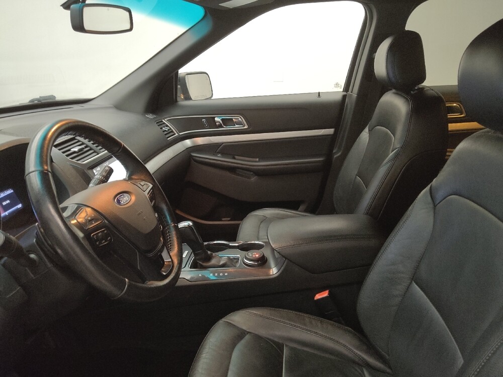 2017 Ford Explorer in Midlothian, IL 60445 - 18086248 17