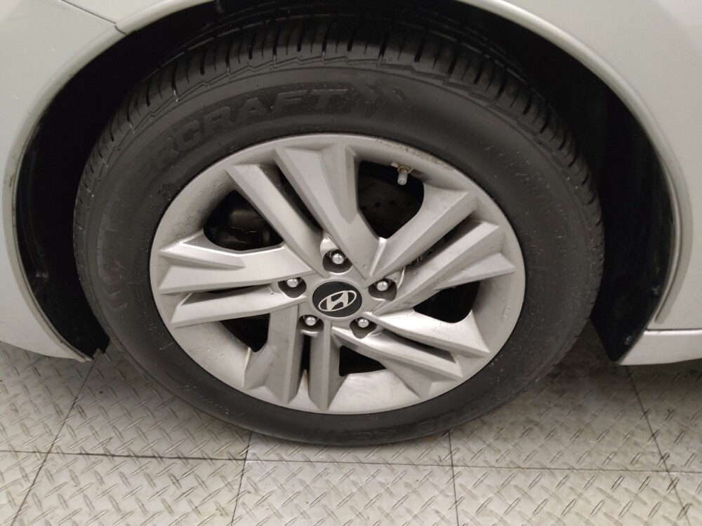 2019 Hyundai Elantra in Midlothian, IL 60445 - 18086251 31