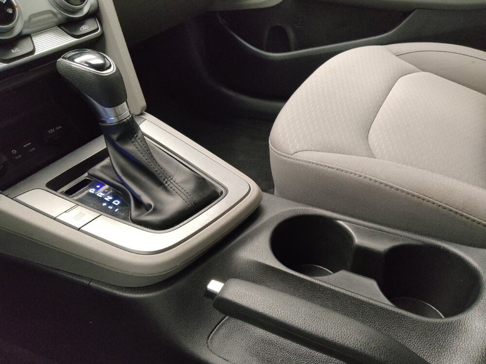 2019 Hyundai Elantra in Midlothian, IL 60445 - 18086251 26