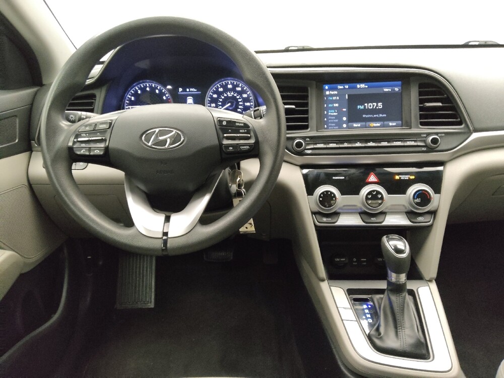 2019 Hyundai Elantra in Midlothian, IL 60445 - 18086251 22