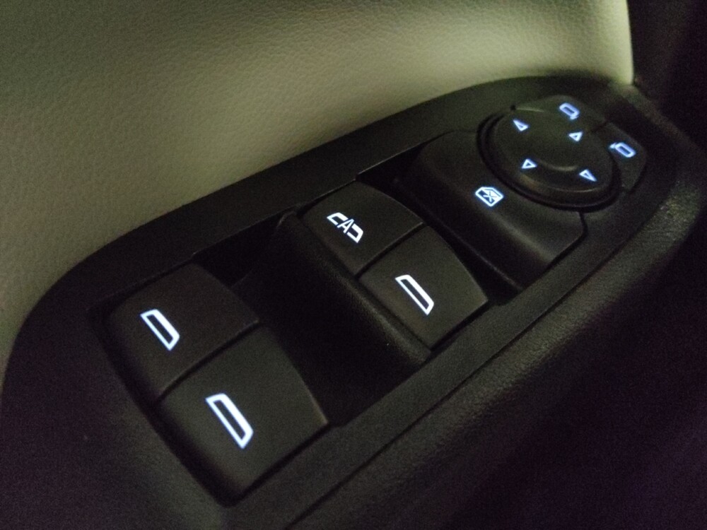 2018 Chevrolet Equinox in Albuquerque, NM 87113 - 18086263 27