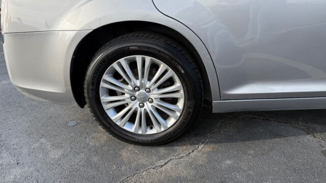 2014 Chrysler 300 in Dallas, TX 75228 - 18086274 5