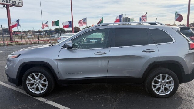 2017 Jeep Cherokee in Dallas, TX 75228 - 18086275 10