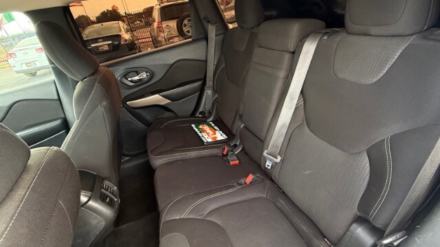 2017 Jeep Cherokee in Dallas, TX 75228 - 18086275 14