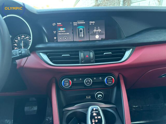 2020 Alfa Romeo Stelvio in Decatur, GA 30032 - 18086277 27