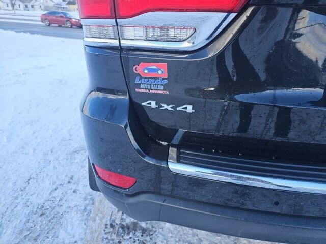 2016 Jeep Grand Cherokee in Wadena, MN 56482 - 18086288 12