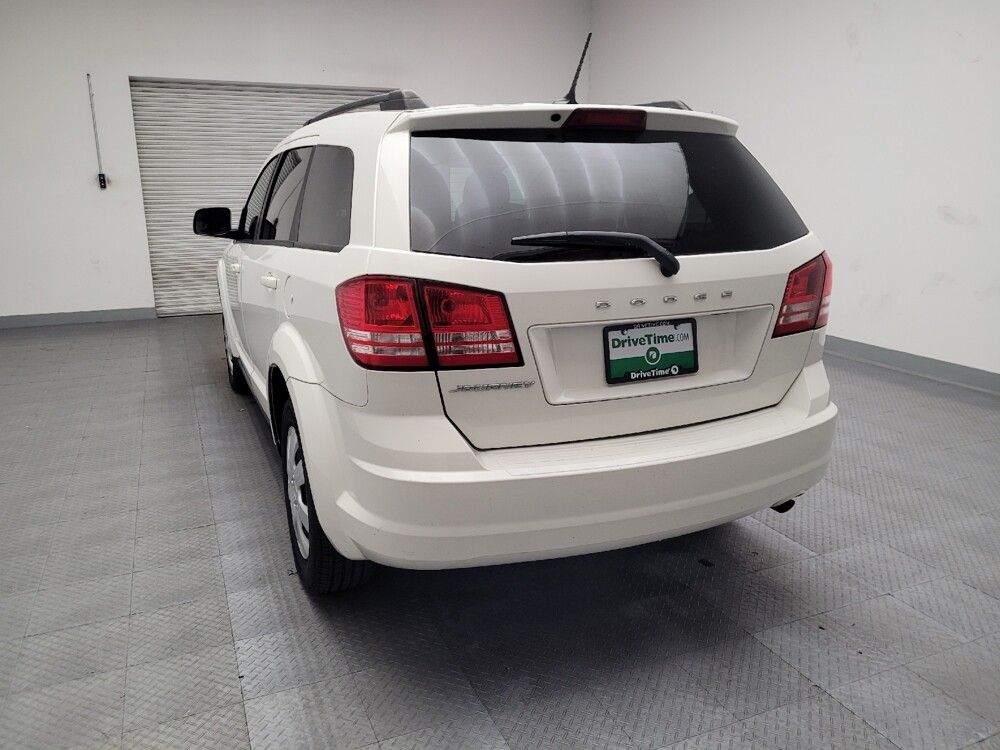 2017 Dodge Journey in Fresno, CA 93726 - 18086295 6