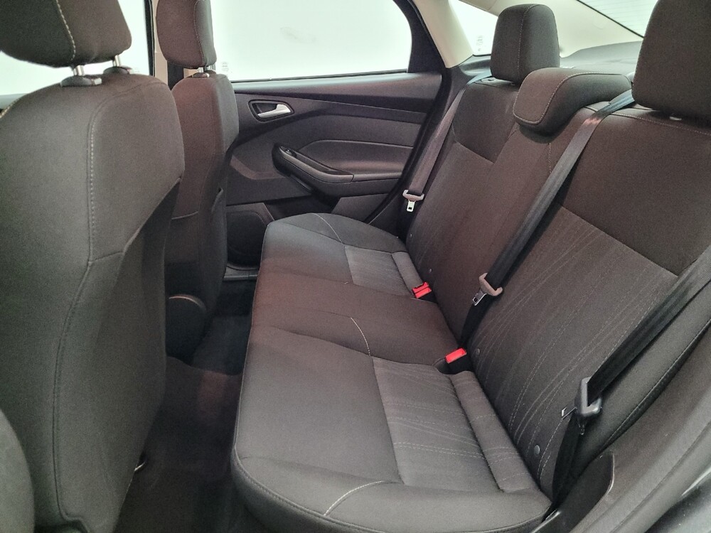 2018 Ford Focus in Downey, CA 90241 - 18086297 18