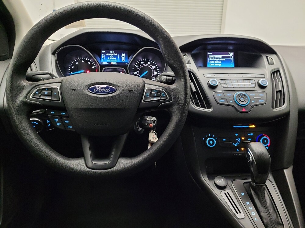 2018 Ford Focus in Downey, CA 90241 - 18086297 22