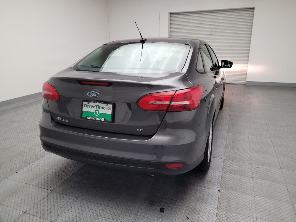 2018 Ford Focus in Downey, CA 90241 - 18086297 7