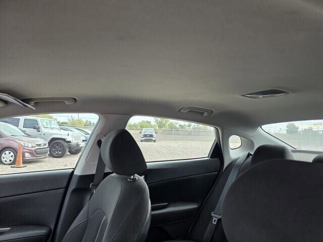 2020 Kia Optima in Mesa, AZ 85212 - 18086300 16