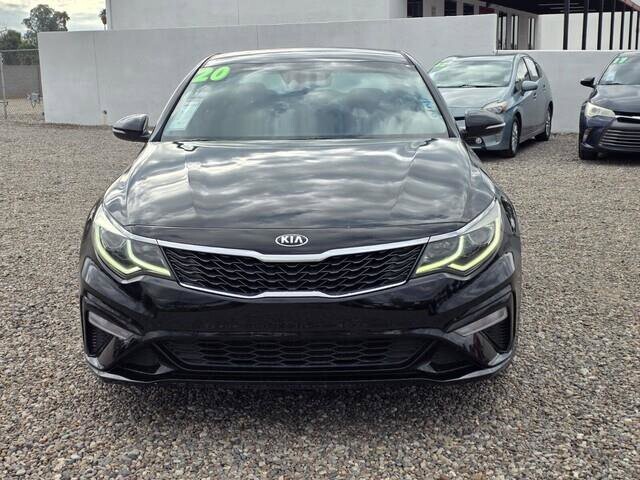 2020 Kia Optima in Mesa, AZ 85212 - 18086300 11