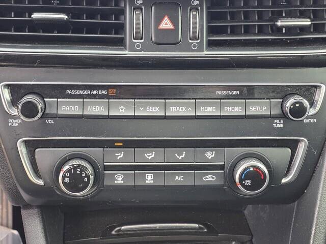 2020 Kia Optima in Mesa, AZ 85212 - 18086300 21