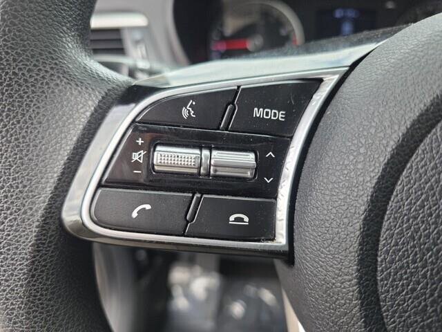 2020 Kia Optima in Mesa, AZ 85212 - 18086300 27