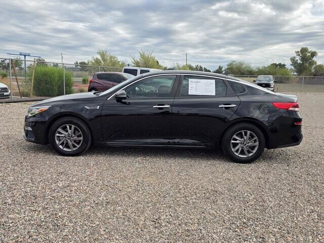 2020 Kia Optima in Mesa, AZ 85212 - 18086300 4