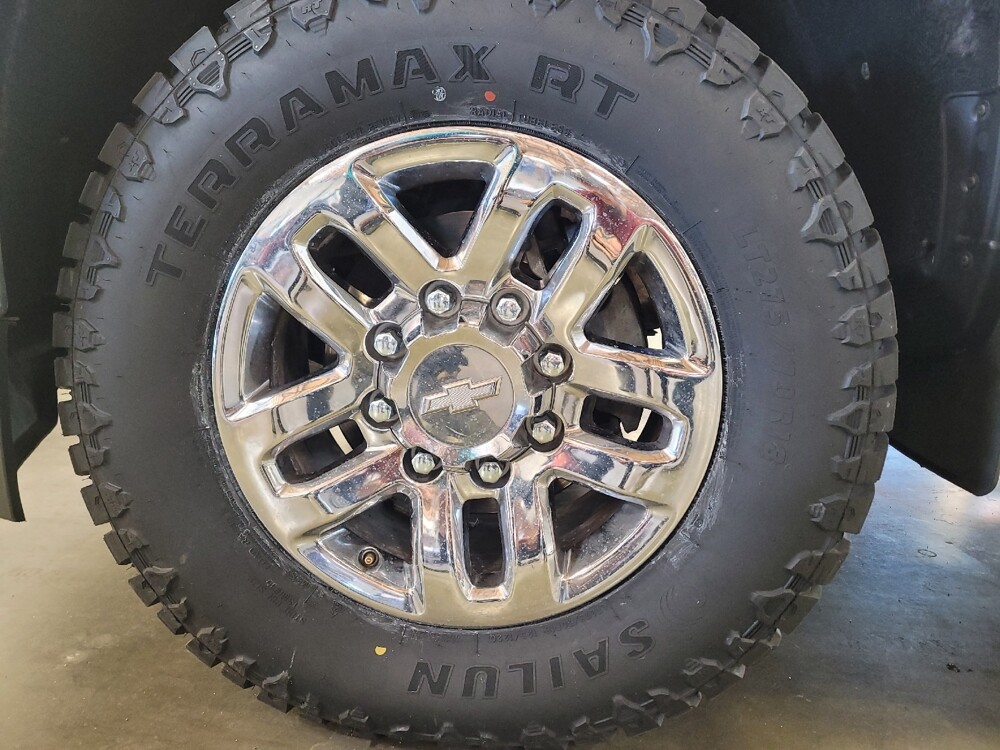 2017 Chevrolet Silverado 3500 in Riverside, CA 92504 - 18086303 31