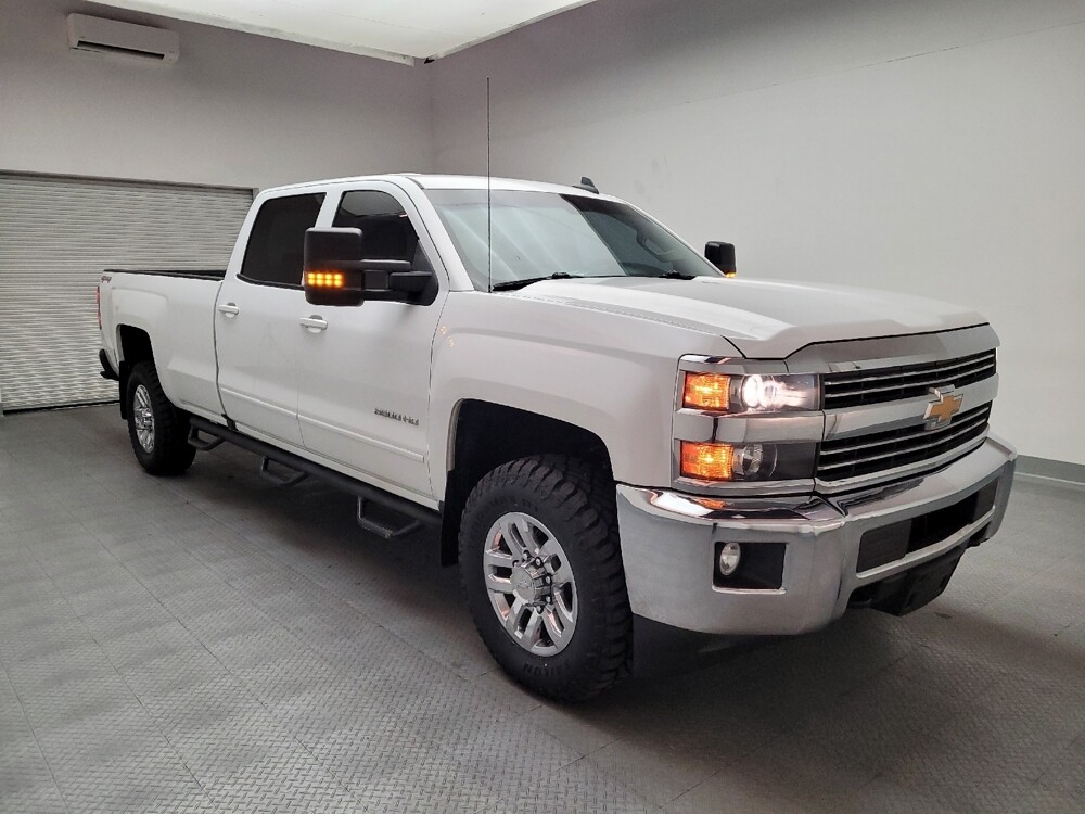 2017 Chevrolet Silverado 3500 in Riverside, CA 92504 - 18086303 13