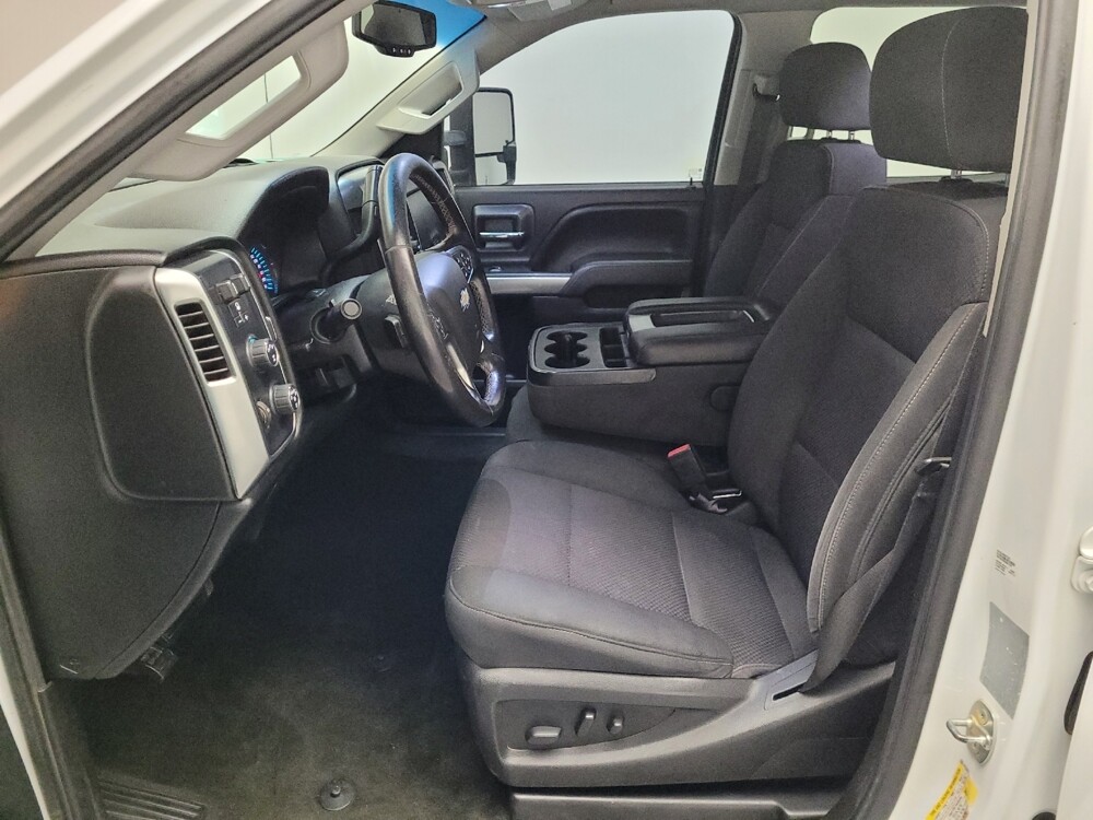 2017 Chevrolet Silverado 3500 in Riverside, CA 92504 - 18086303 17