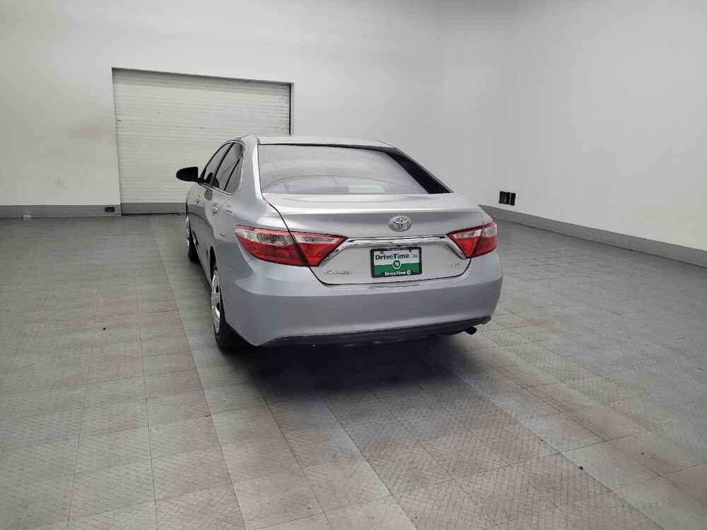 2015 Toyota Camry in Union City, GA 30291 - 18086306 5