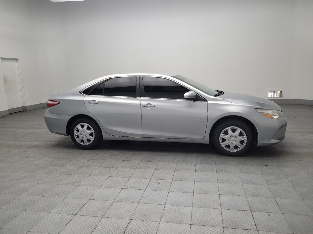 2015 Toyota Camry in Union City, GA 30291 - 18086306 11