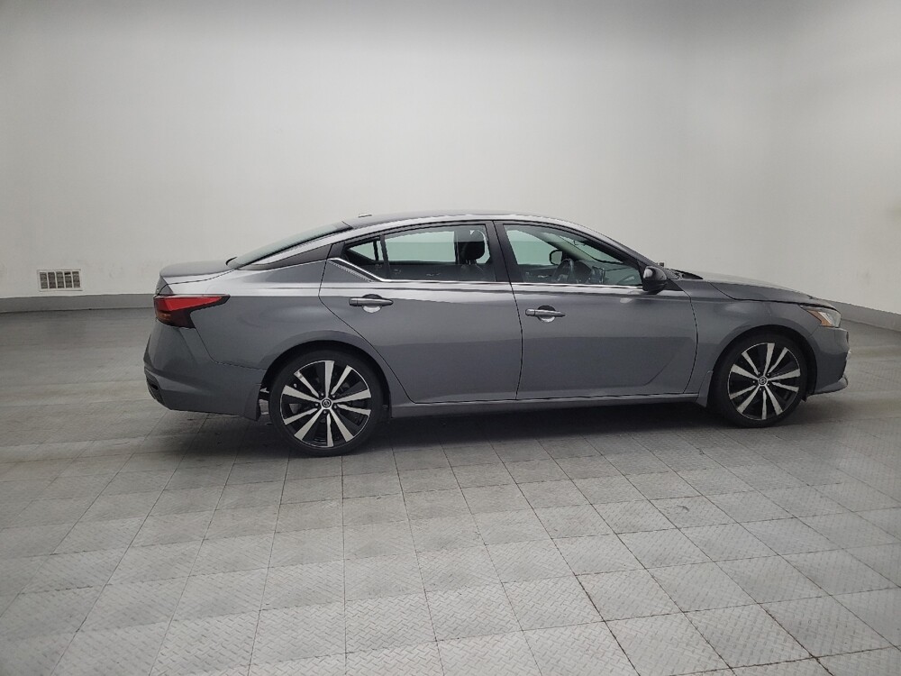 2021 Nissan Altima in Birmingham, AL 35215 - 18086311 10