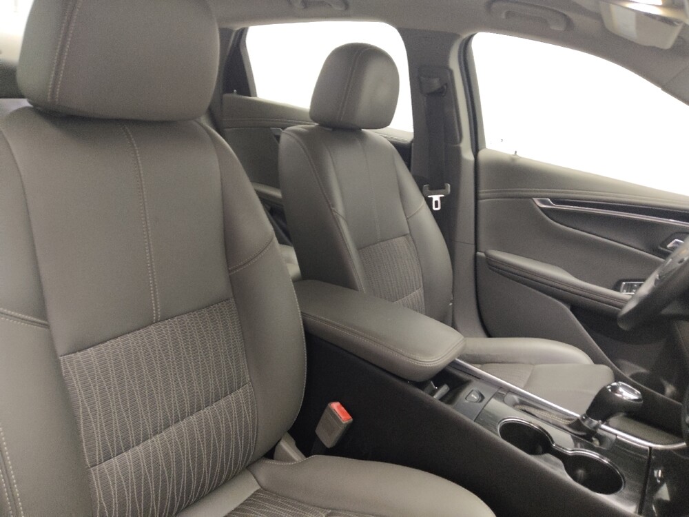 2019 Chevrolet Impala in Pelham, AL 35124 - 18086312 21