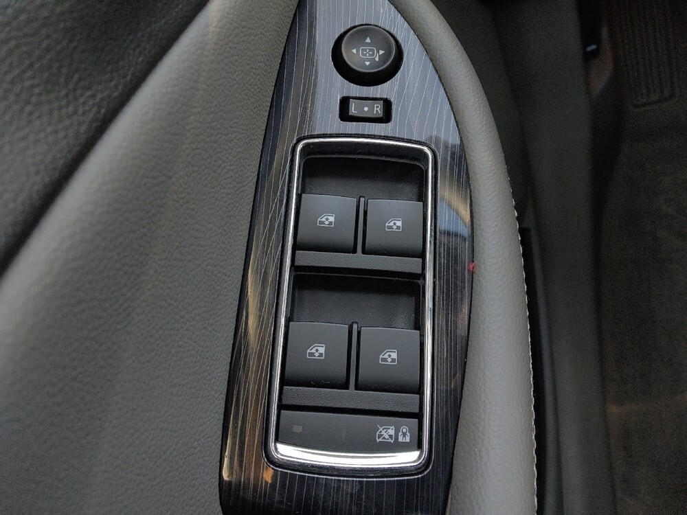 2019 Chevrolet Impala in Pelham, AL 35124 - 18086312 27