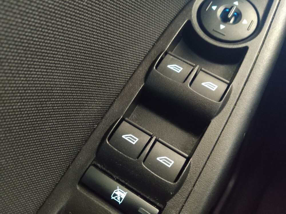 2018 Ford Focus in Chattanooga, TN 37421 - 18086316 27