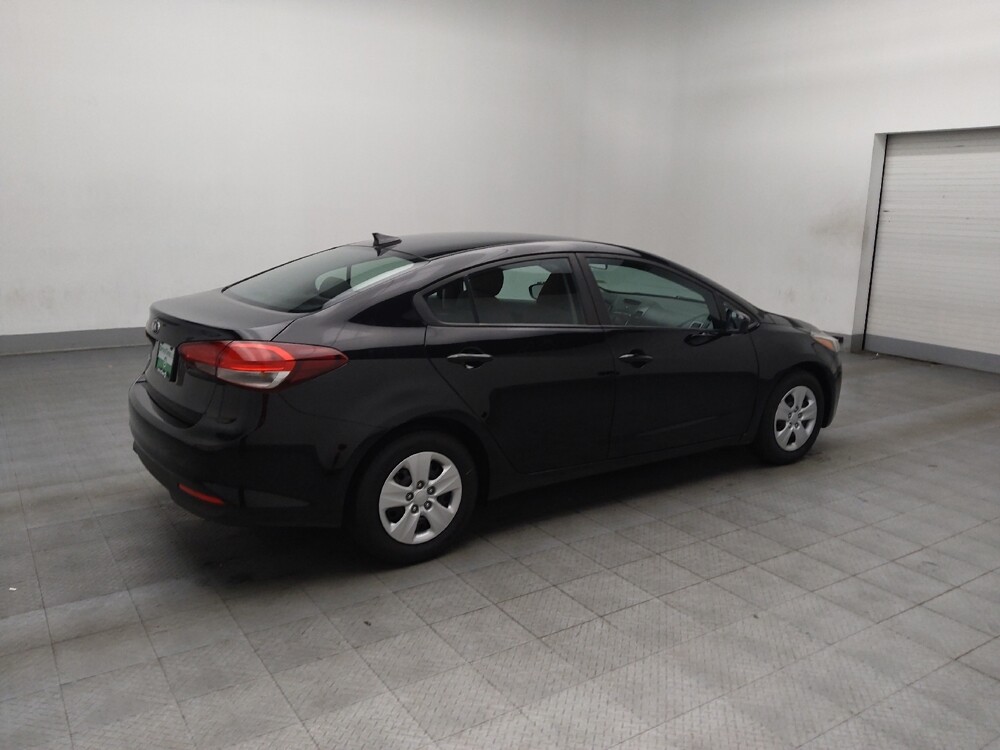 2018 Kia Forte in Marietta, GA 30062 - 18086325 10