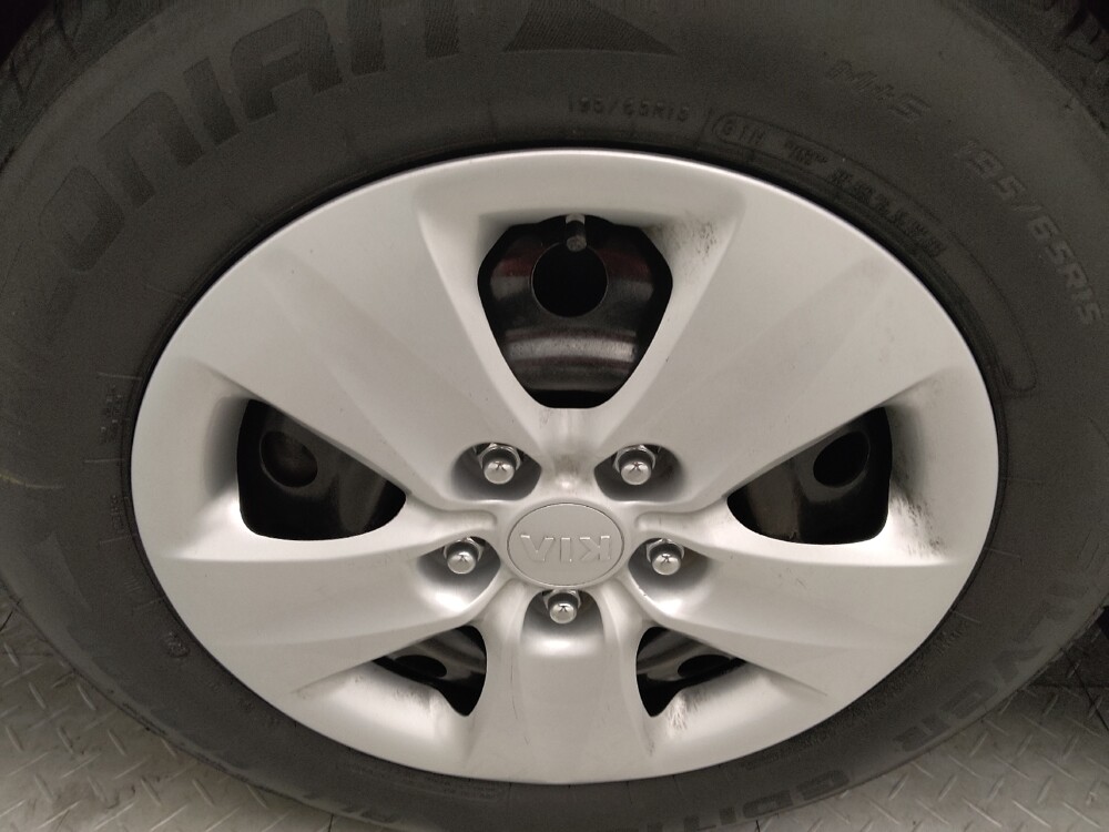 2018 Kia Forte in Marietta, GA 30062 - 18086325 31