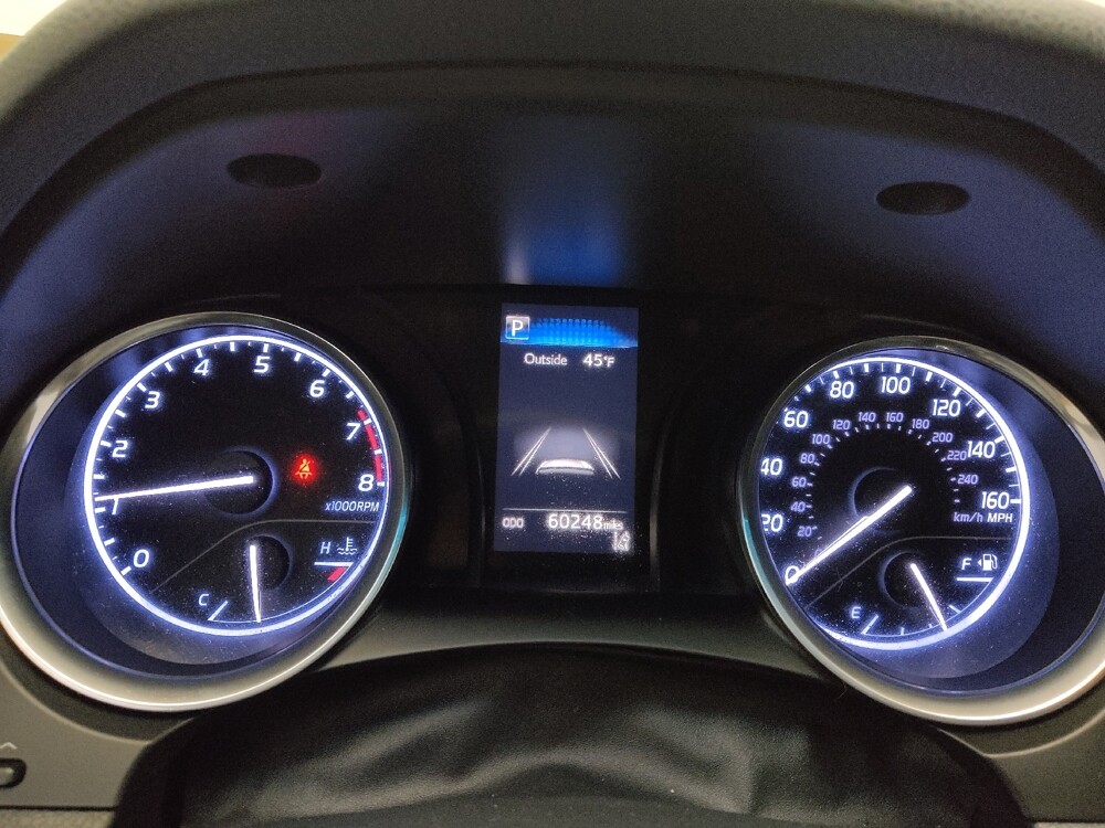 2018 Toyota Camry in St. Louis, MO 63136 - 18086327 23