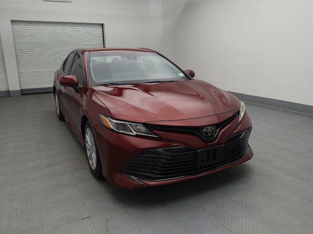 2018 Toyota Camry in St. Louis, MO 63136 - 18086327 14