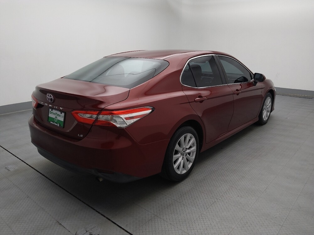 2018 Toyota Camry in St. Louis, MO 63136 - 18086327 9