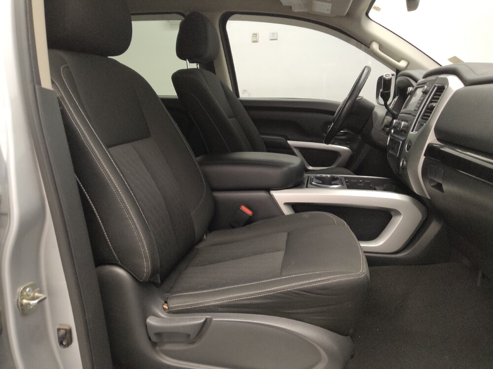 2017 Nissan Titan in Tyler, TX 75701 - 18086328 21