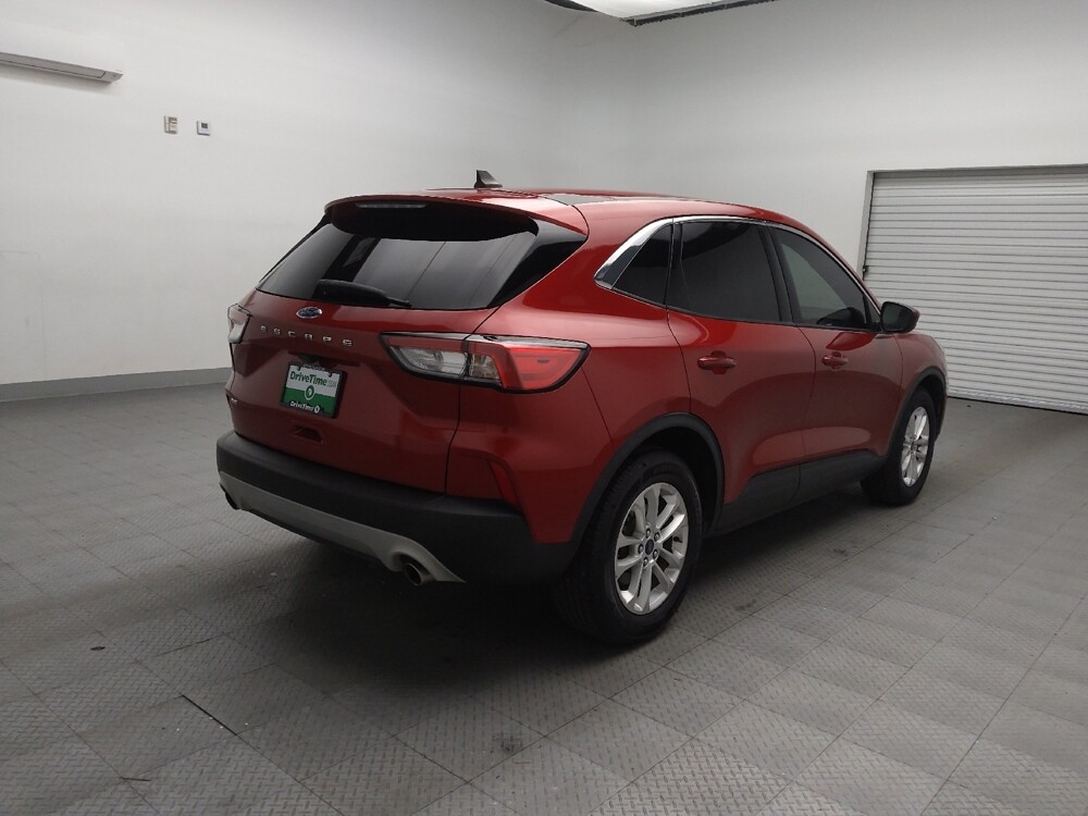 2020 Ford Escape in El Paso, TX 79907 - 18086335 9